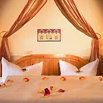 Ostsee-rittergut-ruegen Mit Binzhotel & Ordenskapelle & Romantikgut Отель Остзебад Бинц