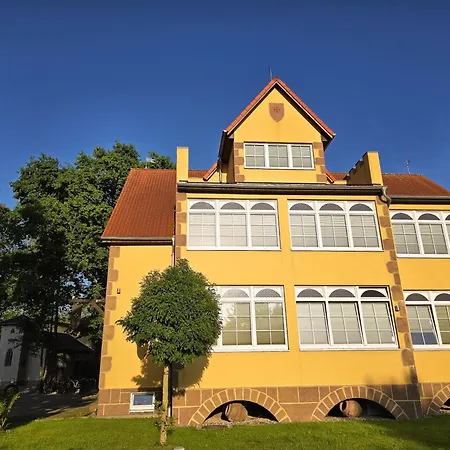 Отель Ostsee-rittergut-ruegen Mit Binzhotel & Ordenskapelle & Romantikgut Остзебад Бинц