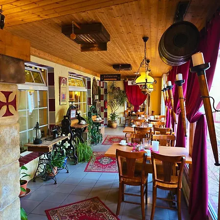 Ostsee-rittergut-ruegen Mit Binzhotel & Ordenskapelle & Romantikgut 3* Остзебад Бинц