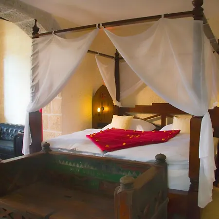 Ostsee-rittergut-ruegen - Binzhotel & Ordenskapelle 3* ビンツ