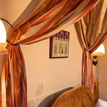Ostsee-rittergut-ruegen - Binzhotel & Ordenskapelle 3* ビンツ