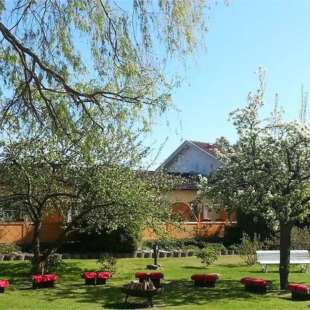 Ξενοδοχείο Ostsee-rittergut-ruegen Mit Binzhotel & Ordenskapelle & Romantikgut