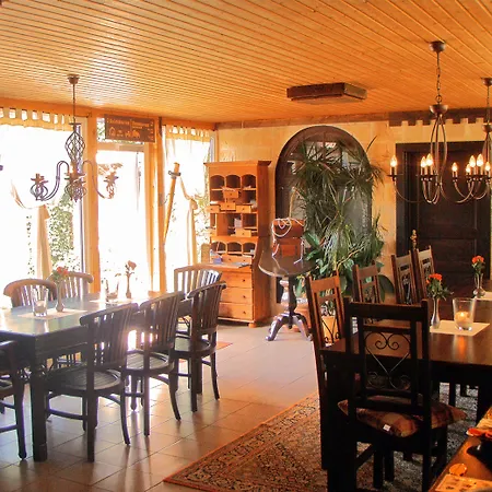 Ostsee-rittergut-ruegen Mit Binzhotel & Ordenskapelle & Romantikgut