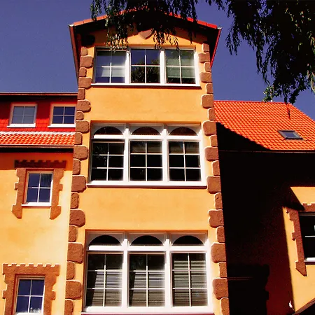 Ostsee-rittergut-ruegen - Binzhotel & Ordenskapelle 3* ビンツ