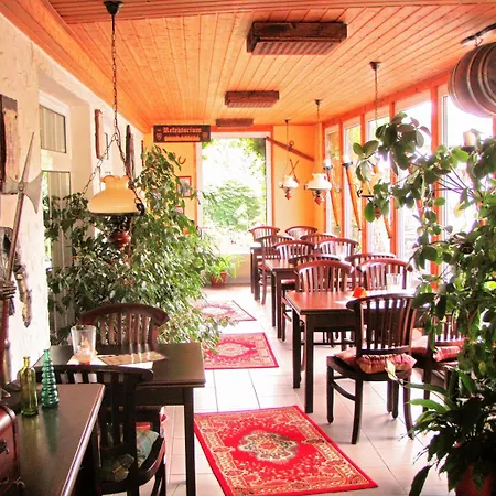 Ostsee-rittergut-ruegen Mit Binzhotel & Ordenskapelle & Romantikgut