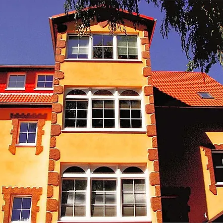 Hotel Ostsee-rittergut-ruegen - Binzhotel & Ordenskapelle