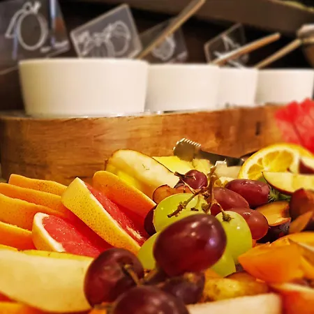 Ξενοδοχείο Ostsee-rittergut-ruegen Mit Binzhotel & Ordenskapelle & Romantikgut